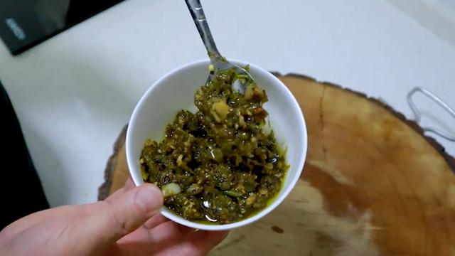笨椒炒肉的正宗做法（烧椒肉片的家常做法）(4)
