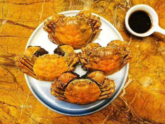 螃蟹最好吃的做法放什么菜（国庆节家宴上的硬核菜）(3)