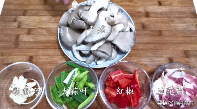 蘑菇炒肉怎么做好吃又简单（蘑菇炒肉想做的好吃）(2)