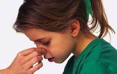 鼻出血的错误处理方法（意外的鼻出血竟是它惹的祸）(1)