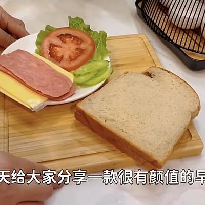港式三明治西多士做法（简单几步做好一盘溏心云朵三明治）(2)