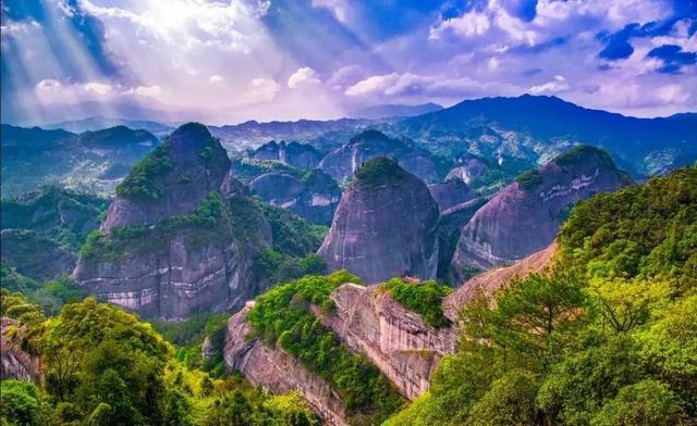桂林山水的主要岩溶地貌（来看看喀斯特地貌赋予桂林的的奇山异景）(6)