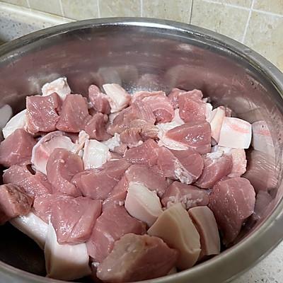 红烧肉豆腐家常做法（家常红烧肉炖鸡蛋豆腐）(2)