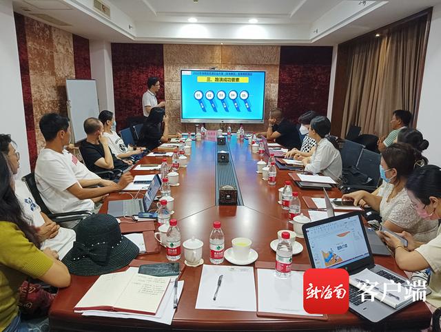 海南省创业大赛宣讲活动（2022年琼海市创业大赛决赛赛前培训会举行）(1)