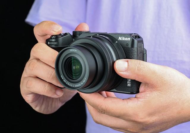 佳能m50与尼康z30哪个值得买（年轻人的第一台微单相机）(1)