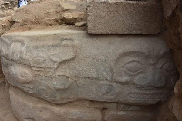 石峁古城遗址考古的最新发现（石峁遗址考古新发现）(2)