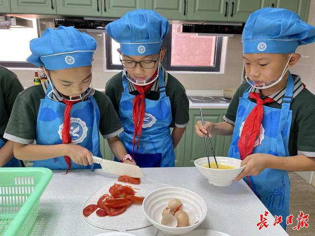 学厨艺家常菜（新学期开新课厨艺大年夜比拼）(2)