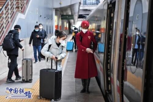 北京火车站什么时候开通（实拍新十条）(12)