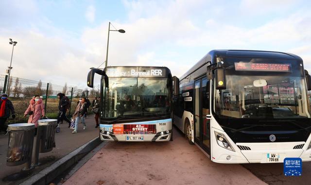 全球最长纯电动大巴车（中企造自动驾驶大巴客车将在法国载客运营）(6)