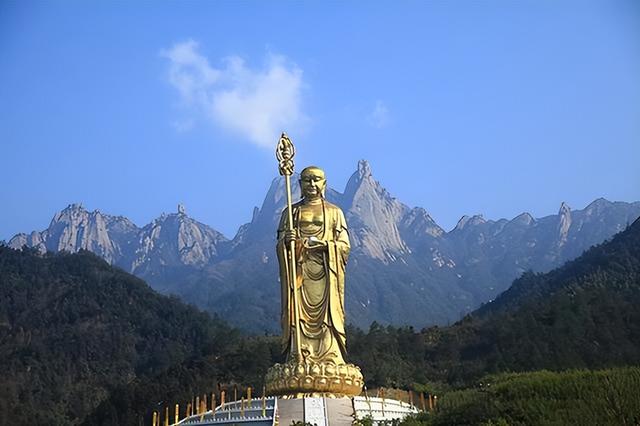 全球最高的五大佛像（世界三大奇特佛像）(3)